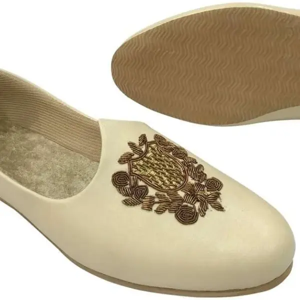 Men's Punjabi Jutti Cream Loafers Slip On Flats Shoes Ethnic Handmade Sherwani Mojari Indian Juti