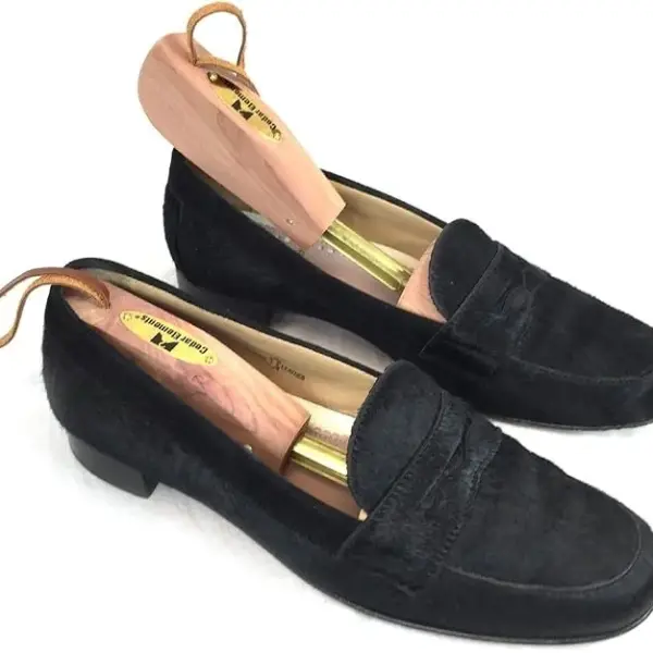 Cedar Elements Little Wholesale Prgram - Women's Cedar Shoe Tree - 6 Pairs - Free Shipping