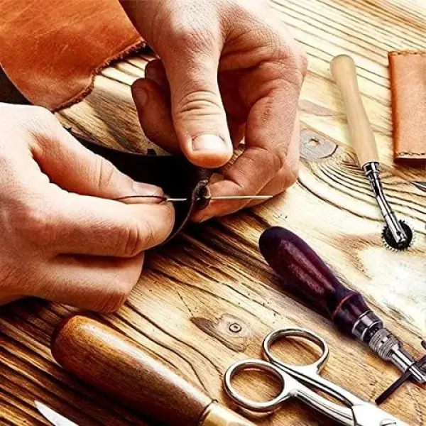 Leather Sewing Kit Leather Craft Tools Set Kit Leather Craft Punch Tools Kit Stitching Carving Working Hand Sewing Saddle Groover(Color:L28)
