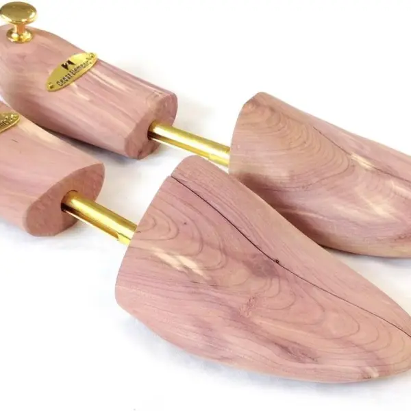 Cedar Elements Little Wholesale Program - Cedar Shoe Trees - 6 Pairs Free Shipping