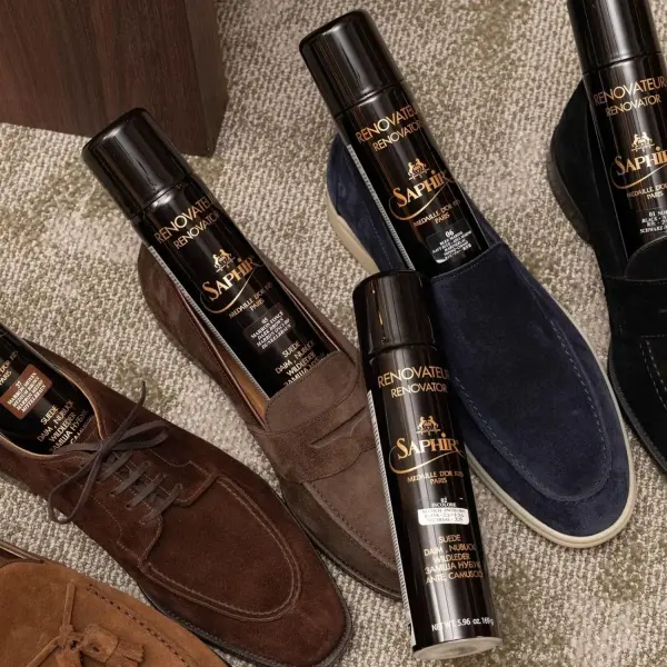 Saphir Medaille d'Or Suede Renovator - Protects and Recolors Suede Shoes, Boots, Handbags, Shoe