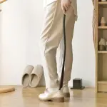 65cm Long Handle Wooden Shoe Horn Flexible Lifter for Seniors Adults, Easy Grip Shoe Helper Tool Boot Spoon Easy Wear Helper for Home Travel Hotel Use,A65